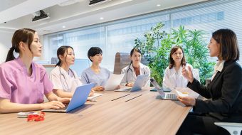 病院の経費削減の方法