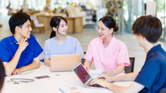 医療情報プラットフォーム